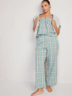 Old Navy High-Waisted Striped Pajama Pants For Women -LuxeWear Sales Store https3A2F2Foldnavy.gapcanada.ca2Fwebcontent2F00522F6362F5992Fcn52636599.jpg 640x