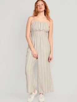 Old Navy Striped Linen-Blend Cropped Smocked Cami Wide-Leg Jumpsuit For Women 17 Old Navy Striped Linen-Blend Cropped Smocked Cami Wide-Leg Jumpsuit For Women -LuxeWear Sales Store https3A2F2Foldnavy.gapcanada.ca2Fwebcontent2F00522F6362F8422Fcn52636842.jpg 640x