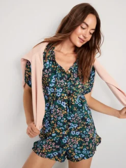 Old Navy Floral Elbow-Sleeve Pajama Swing Top For Women -LuxeWear Sales Store https3A2F2Foldnavy.gapcanada.ca2Fwebcontent2F00522F8522F2462Fcn52852246.jpg 640x