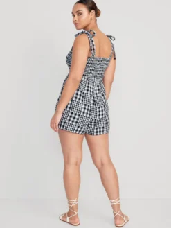 Old Navy Gingham Tie-Shoulder Smocked Romper For Women -- 3-inch Inseam -LuxeWear Sales Store https3A2F2Foldnavy.gapcanada.ca2Fwebcontent2F00532F3072F1682Fcn53307168.jpg 640x