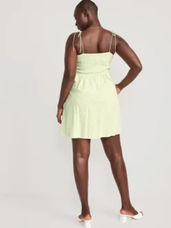 Old Navy Fit & Flare Tie-Strap Floral Mini Dress For Women 11 Old Navy Fit & Flare Tie-Strap Floral Mini Dress For Women -LuxeWear Sales Store https3A2F2Foldnavy.gapcanada.ca2Fwebcontent2F00532F3862F7972Fcn53386797.jpg 640x