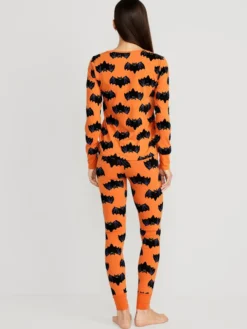 Old Navy Matching Halloween Print Pajama Set For Women -LuxeWear Sales Store https3A2F2Foldnavy.gapcanada.ca2Fwebcontent2F00532F6102F3142Fcn53610314.jpg 640x