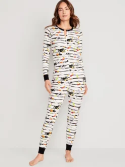Old Navy Matching Halloween One-Piece Pajamas For Women -LuxeWear Sales Store https3A2F2Foldnavy.gapcanada.ca2Fwebcontent2F00532F6652F4592Fcn53665459.jpg 640x