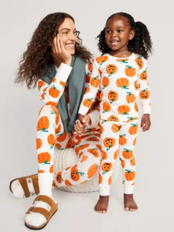 Old Navy Matching Halloween Print Pajama Set For Women -LuxeWear Sales Store https3A2F2Foldnavy.gapcanada.ca2Fwebcontent2F00532F8732F3482Fcn53873348.jpg 640x