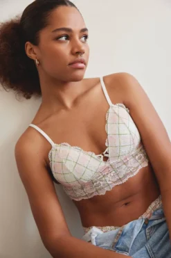 Ardene Lightly Lined All Lace Bralette | Size | Nylon/Spandex