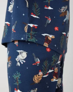 Womens Winter Wonderland Pajama Top -LuxeWear Sales Store https3A2F2Fwww.roots .com2Fdw2Fimage2Fv22FBGGS PRD2Fon2Fdemandware.static2F 2FSites roots master catalog2Fdefault2Fdw2d5fcc8f2Fimages2F38180060 C45 i.jpg3Fsw3D120026sh3D120026sm3Dfit 640x