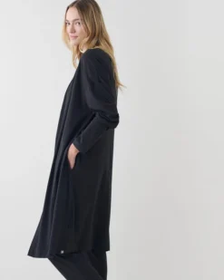 Restore Longline Cardi -LuxeWear Sales Store https3A2F2Fwww.roots .com2Fdw2Fimage2Fv22FBGGS PRD2Fon2Fdemandware.static2F 2FSites roots master catalog2Fdefault2Fdw6cc11c2d2Fimages2F38180048 001 c.jpg3Fsw3D120026sh3D120026sm3Dfit 640x