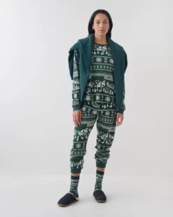 Womens Winter Wonderland Pajama Top -LuxeWear Sales Store https3A2F2Fwww.roots .com2Fdw2Fimage2Fv22FBGGS PRD2Fon2Fdemandware.static2F 2FSites roots master catalog2Fdefault2Fdwbc2cf60f2Fimages2F38180060 232 b.jpg3Fsw3D120026sh3D120026sm3Dfit 640x