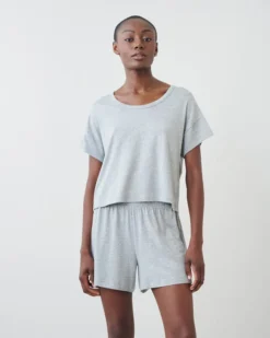 Restore Scoop Neck Top -LuxeWear Sales Store https3A2F2Fwww.roots .com2Fdw2Fimage2Fv22FBGGS PRD2Fon2Fdemandware.static2F 2FSites roots master catalog2Fdefault2Fdwf5aca17d2Fimages2F38180051 004 a.jpg3Fsw3D120026sh3D120026sm3Dfit 640x